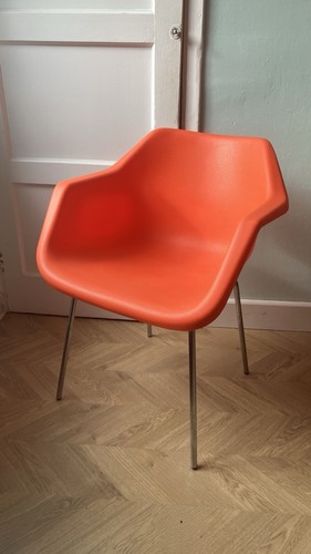 Robin day design - robin,