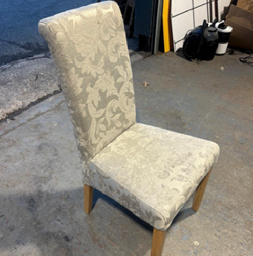 Oak furnitureland scroll - oak,