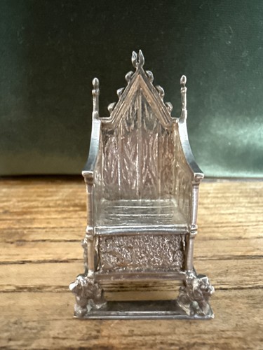 Solid silver 1902 london - silver, cs